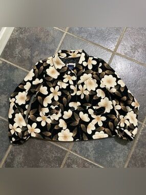 GAP Kids Black Quilted Jacket With Floral Print Girls Size 12